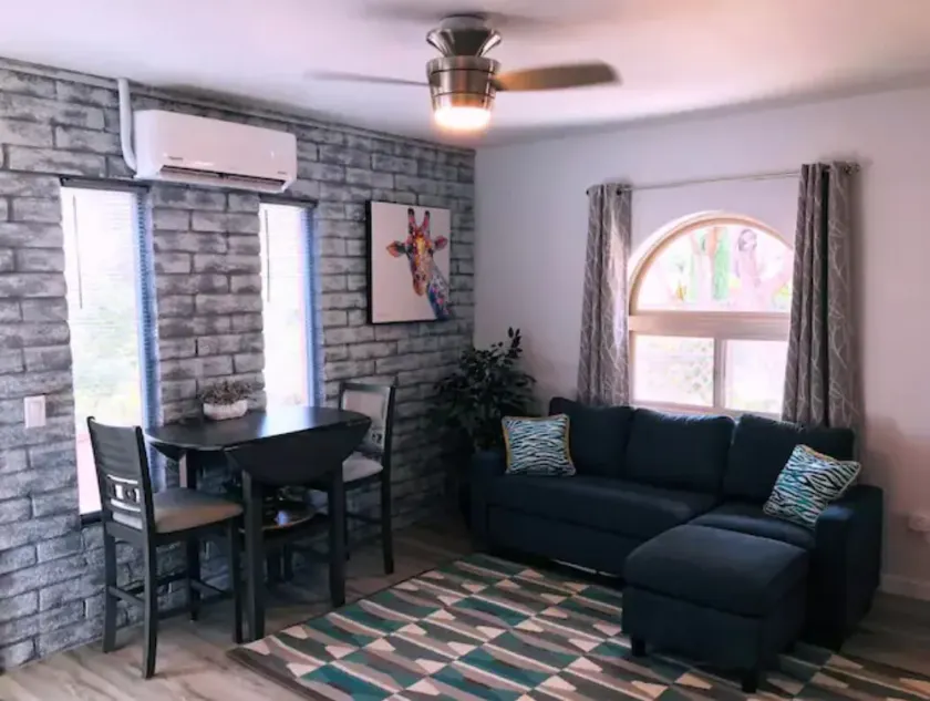 SuMmEr SaLe - Kameya Casita, Red Rock Views, Walk to Trails, Koi Pond & Patio - Image 1