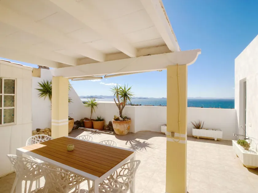 Penthouse avec barbecue et vue sur le Port - Image 1