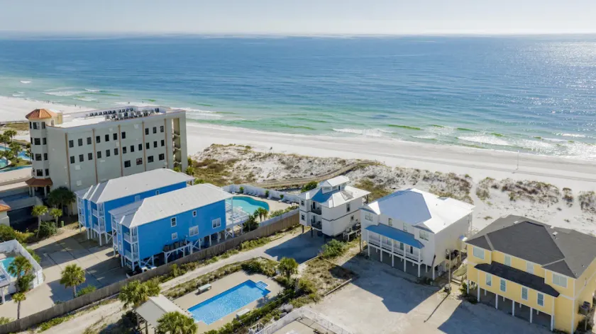 "Halekaii 2" Gulf Front Wprivate Pool, Great Location! "Alvacationrentals" - Image 1
