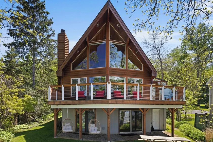 Sunset Chalet: Perfect Private Getaway! - Image 1