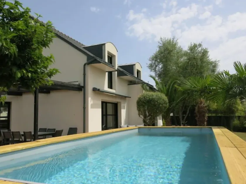 Le Clos Velin by Interhome - Image 1