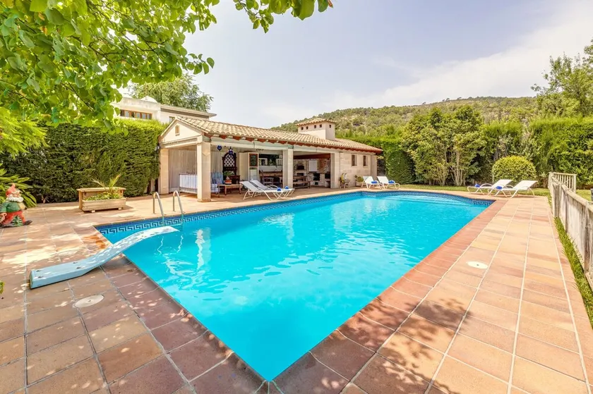 Light-flooded Villa \"Tramontana\" in Idyllic Location - Image 1