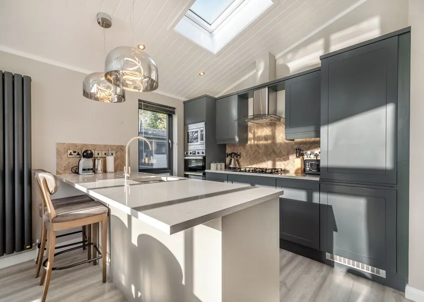 Faringdon Grange - Image 1