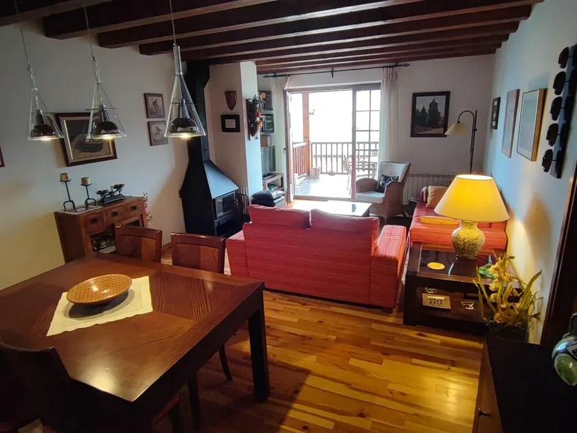 Duplex 4 rooms Terrace, Fireplace, Wi-Fi, Dryer and 8 Pax - Image 1