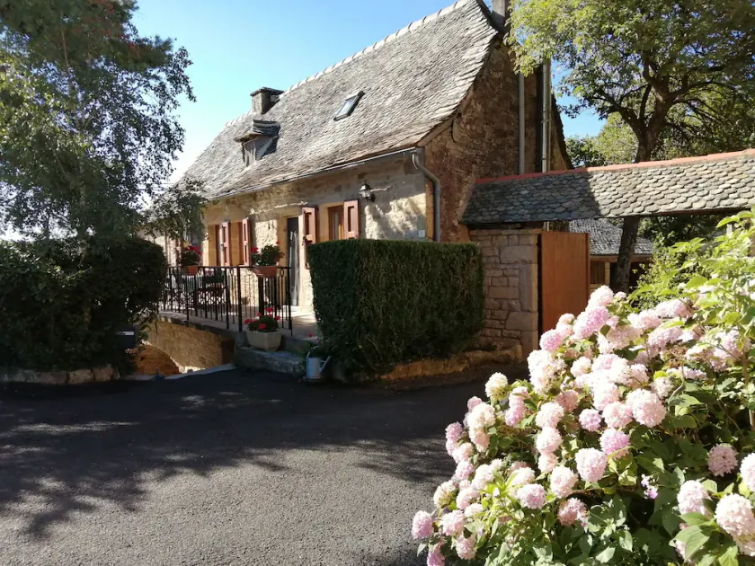 Bella casa Estaing (Aveyron), vicino GR65 - Image 1