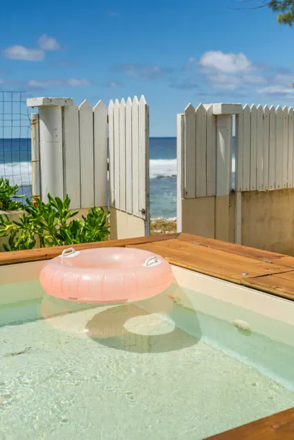 bungalow lagoon side / 6 people max / Moorea / 3 bedrooms with A/C, 2 bathrooms - Image 1