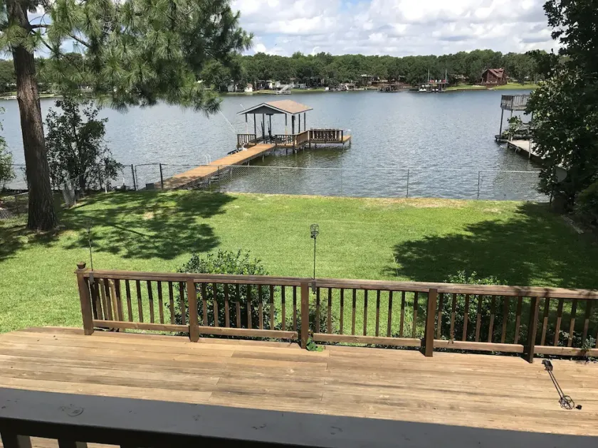 Fantastisk flugt ved Cedar Creek Lake - Image 1