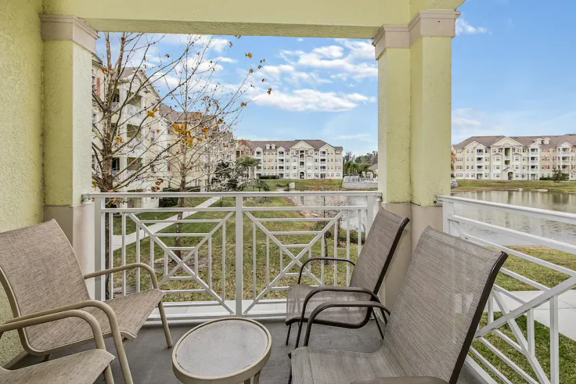 3 BEDROOM LUXURY CONDO 10 MINUTES AWAY FROM DISNEY - Image 1