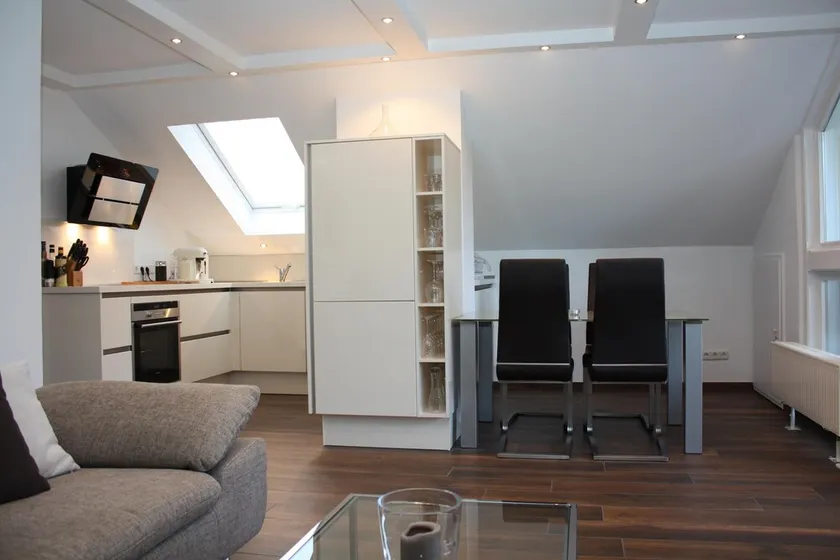 Nuevo y moderno apartamento **** en una zona tranquila - Image 1