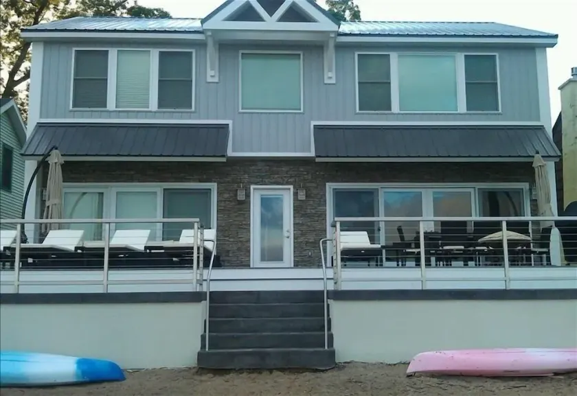 Brand nye 5 soveværelser Lux Sylvan Beach House W Private Beach & Gratis WiFi - Image 1