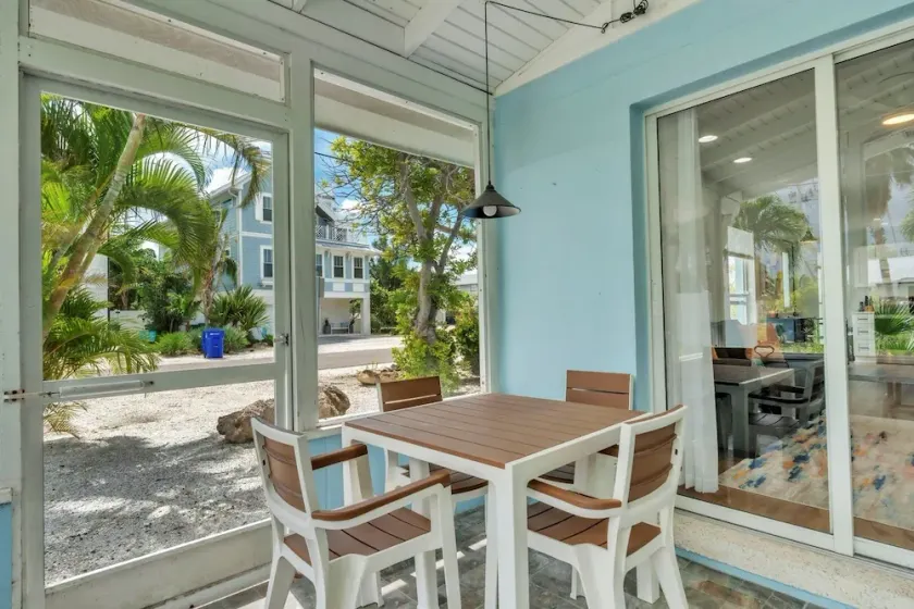Minnow 2 2 Bedroom Villa by RedAwning - Image 1