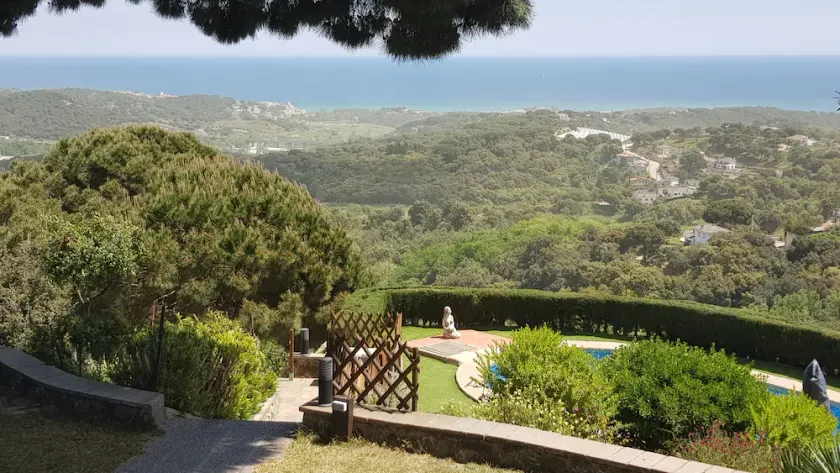 Superb 60 ares villa, sublim havsutsikt, tennis, privat pool, designerinredning - Image 1