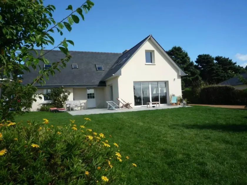 Grande villa 4 chambres moins 100 m plage,  jardin privatif vue mer. 8 personnes - Image 1