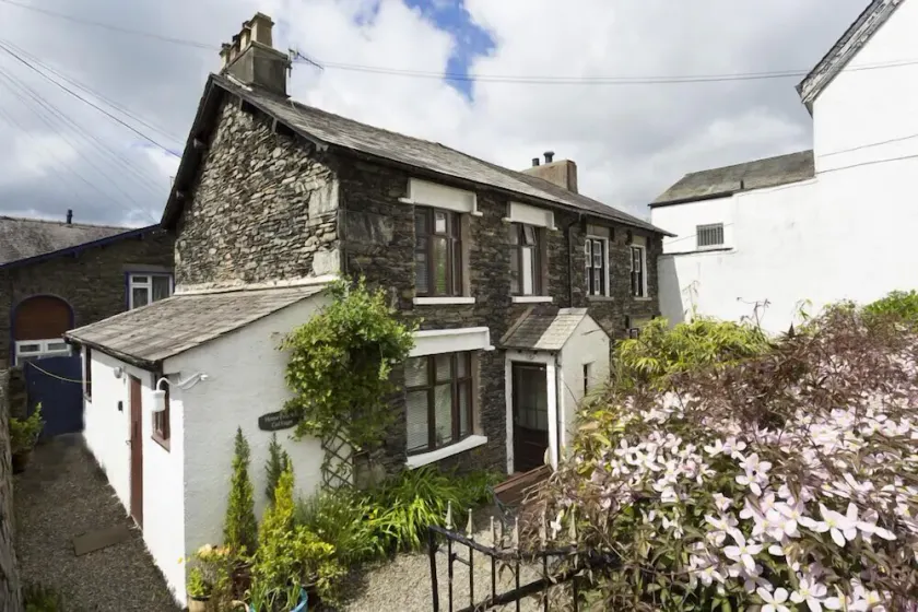 HONEYSUCKLE COTTAGE, with open fire in Bowness-On-Windermere - Image 1