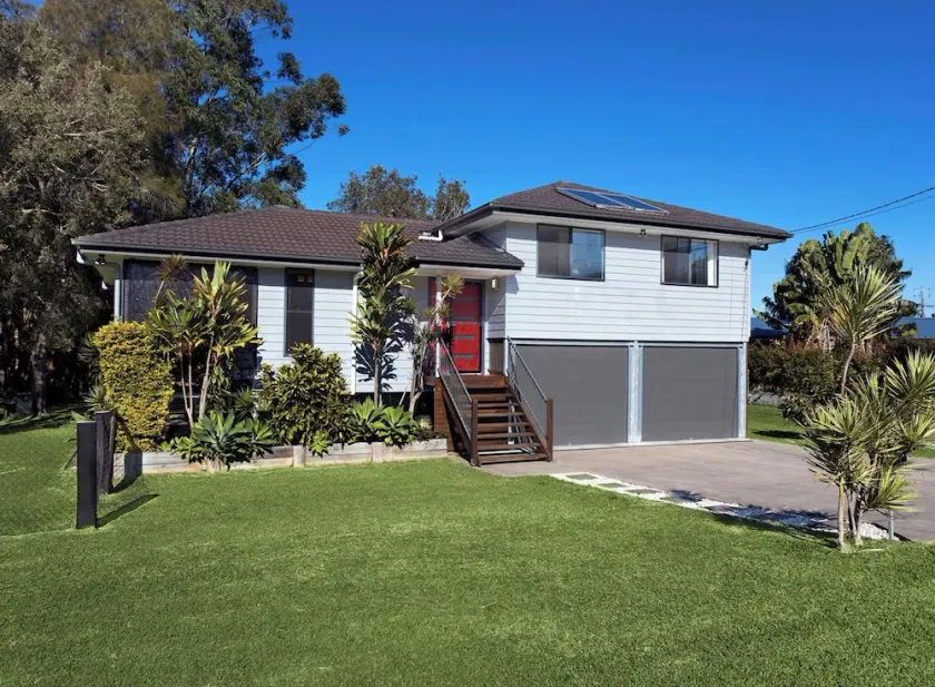 Idyllic Coastal family holiday house - dog friendly - Image 1