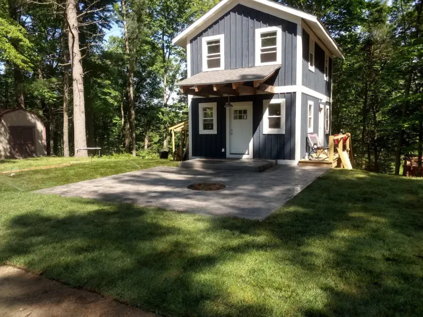 Beautiful cottage near silver lake sand dunes - Image 1