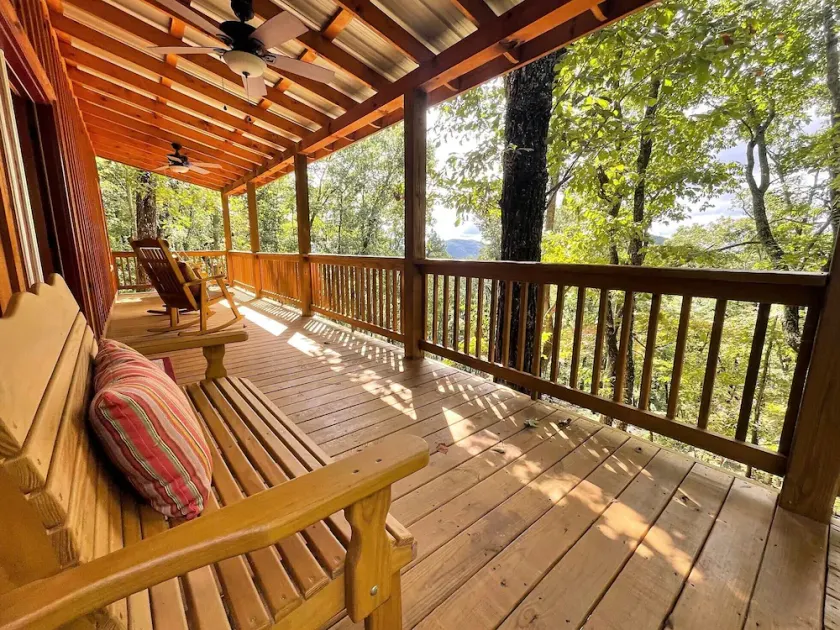 Red Door Cabin - couples delight! - Image 1