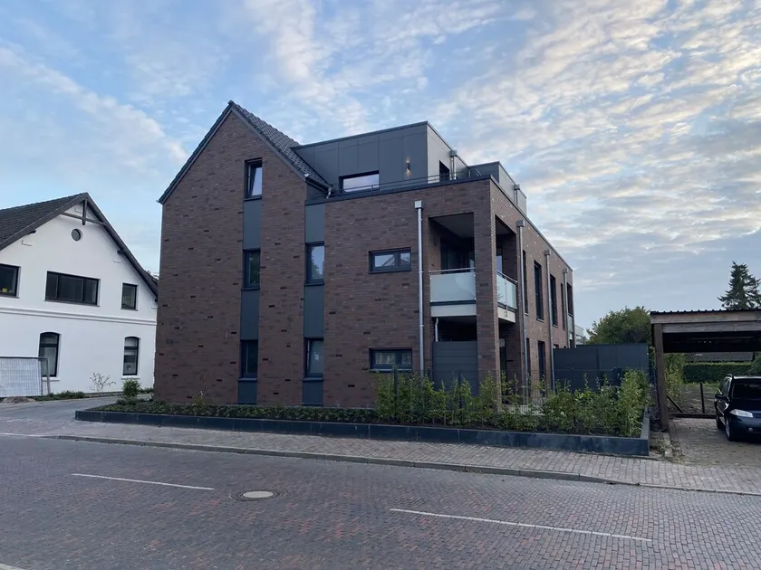 Helle Dachgeschosswohnung in Bockhorn, LK Friesland - Image 1