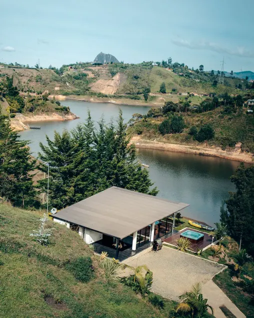 Beautiful  2 Cabins near the water ,with amazing view - Image 1