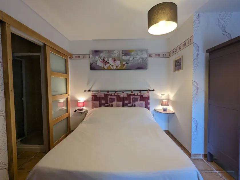 Family Suite with 2 Bedrooms, Outdoor Activities & Secure Parking - Image 1