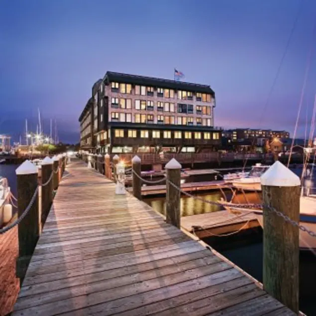 Wyndham Inn On Long Wharf - Image 1
