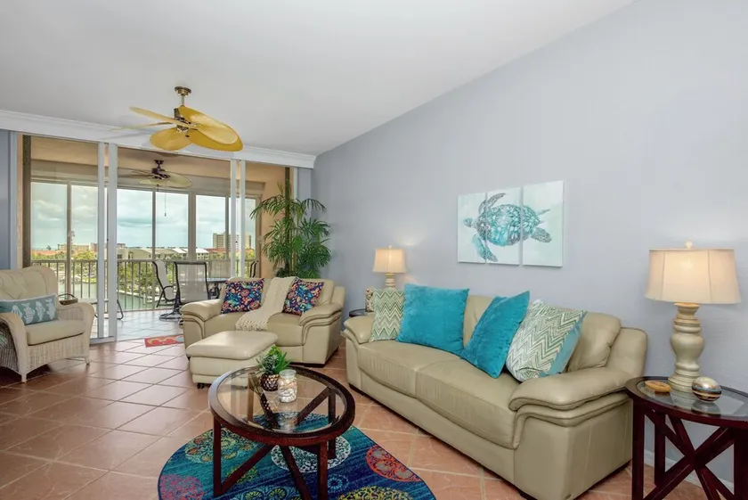 🌴Bord de l'Eau avec Superbes Vues - Excellentes Commodités - 2CH Palm Harbor #602🌴 - Image 1