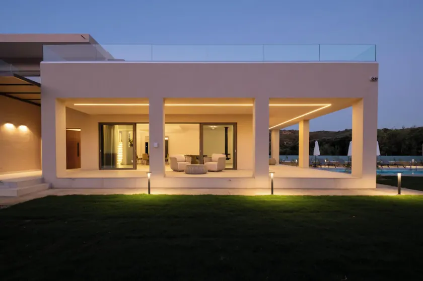 Villa Neratzia - Luxury Escape - Image 1