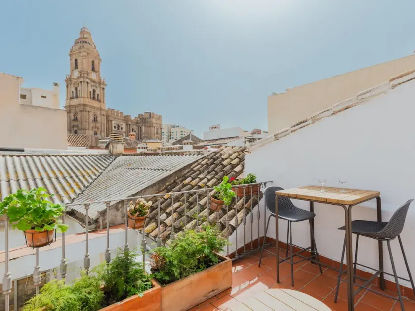 Appartement avec terrasse et vue unique sur la Cathédrale - Image 1