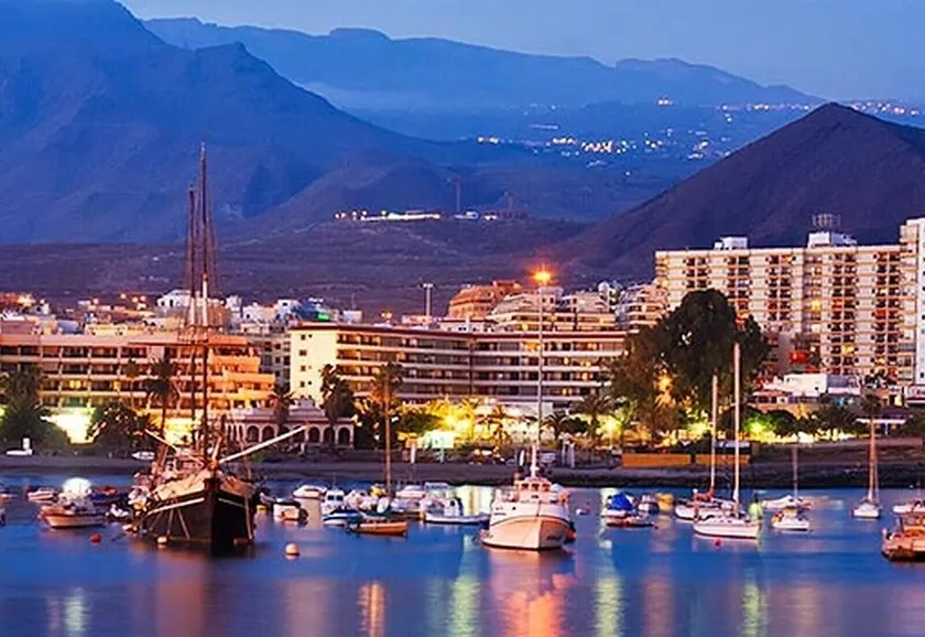 Los Cristianos Beach apartments - Image 1