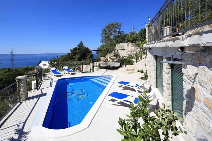 Country House Dalmatian Stone with  Pool - Image 1