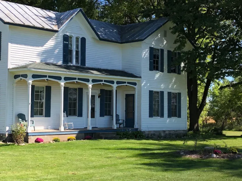 Have a Summer Holiday in Country Farmhouse - Image 1