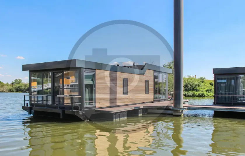 Cozy ship in Ohé & Laak with WiFi - Image 1