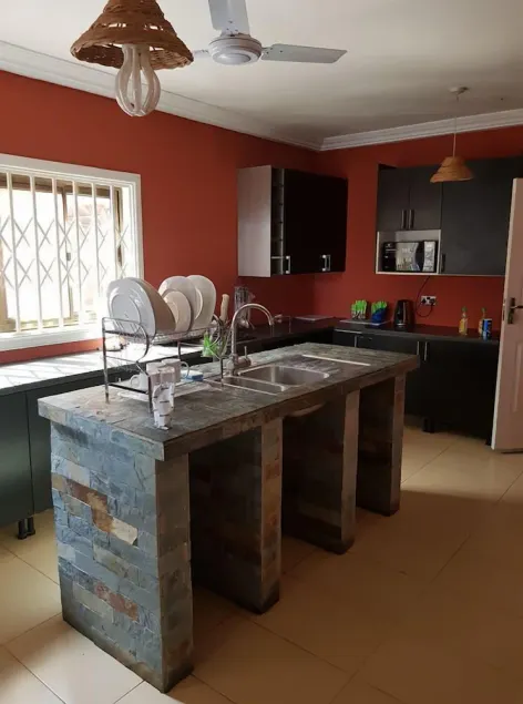 JBK Hostels Adjirinaganor - Image 1
