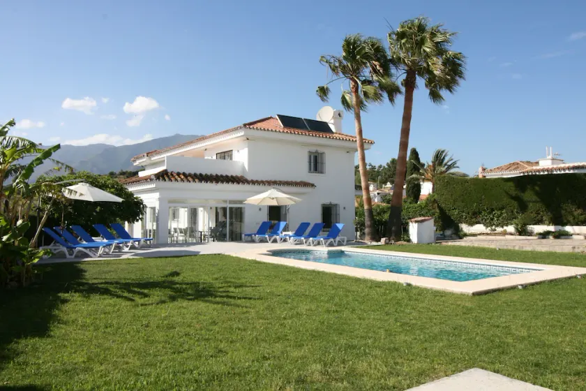 Villa Paz - Overkommelig luksus med privat pool og haver - Image 1