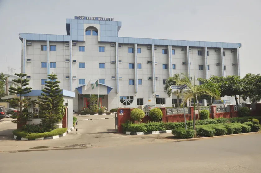 Top Rank Hotel - Image 1