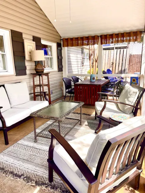 Serenity Amid it All. Dog friendly PET FEE, WiFi, outdoor shower, grill - Image 1
