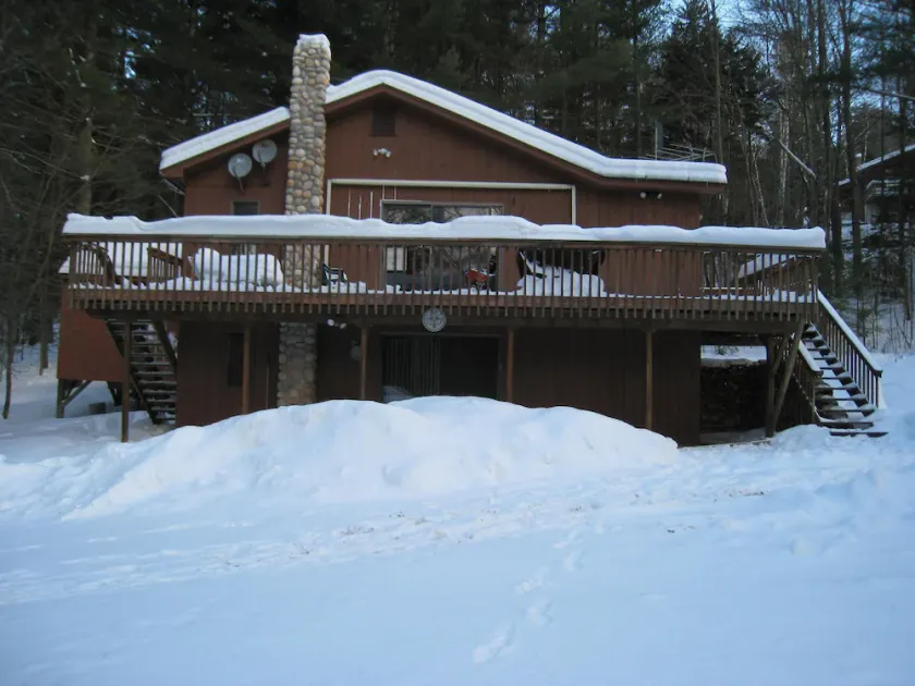 Killington Skiers/Snowmobilers/MountainBikers Dream with Outdoor Jacuzzi + Wi-Fi - Image 1
