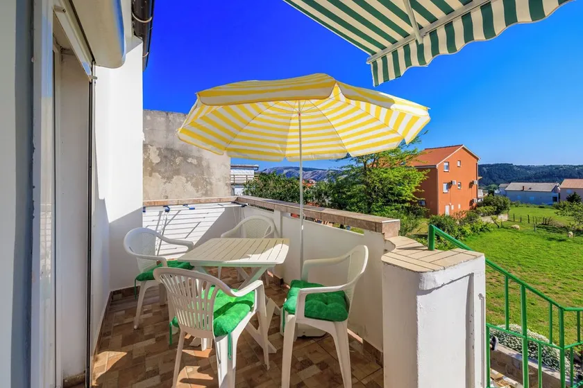 Apartments Ivan (86581-A2) - Lopar - island Rab - Image 1