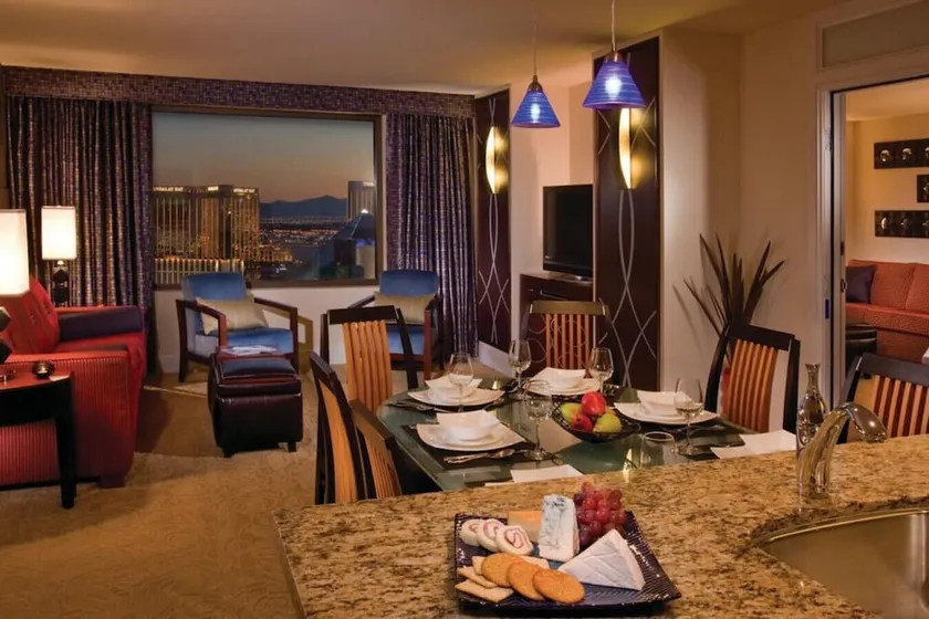 Suites at Marriott's Grand Chateau Las Vegas Strip-No Resort Fee - Image 1