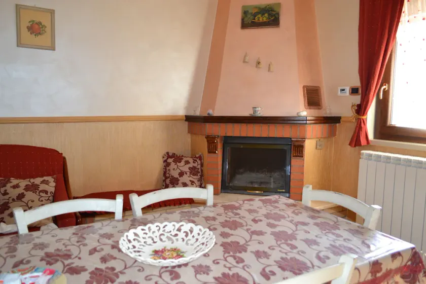 Golden Island apartment - Image 1