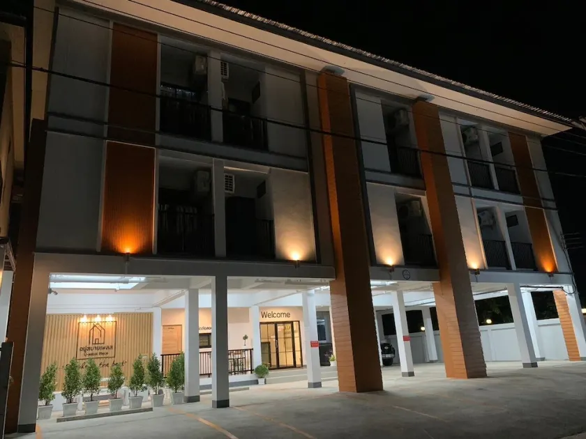 U-sabai Place - Image 1