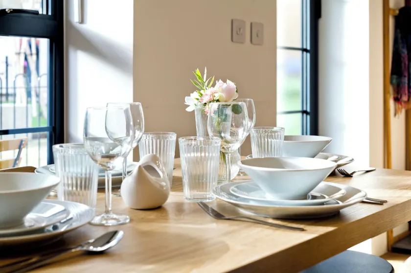 Greenwich Perfection - Image 1