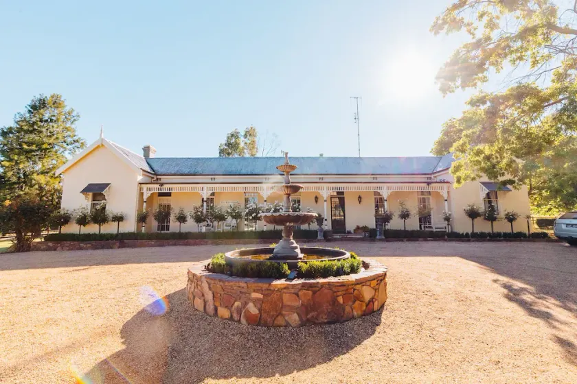 Luxury Homestead - Black Horse Park - Image 1