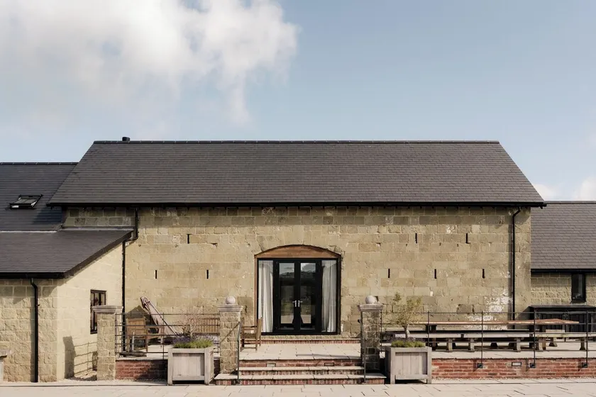 West Barn Lodge, Luxury Barn Conversion in South Wiltshire - Sleeps 18 - Image 1