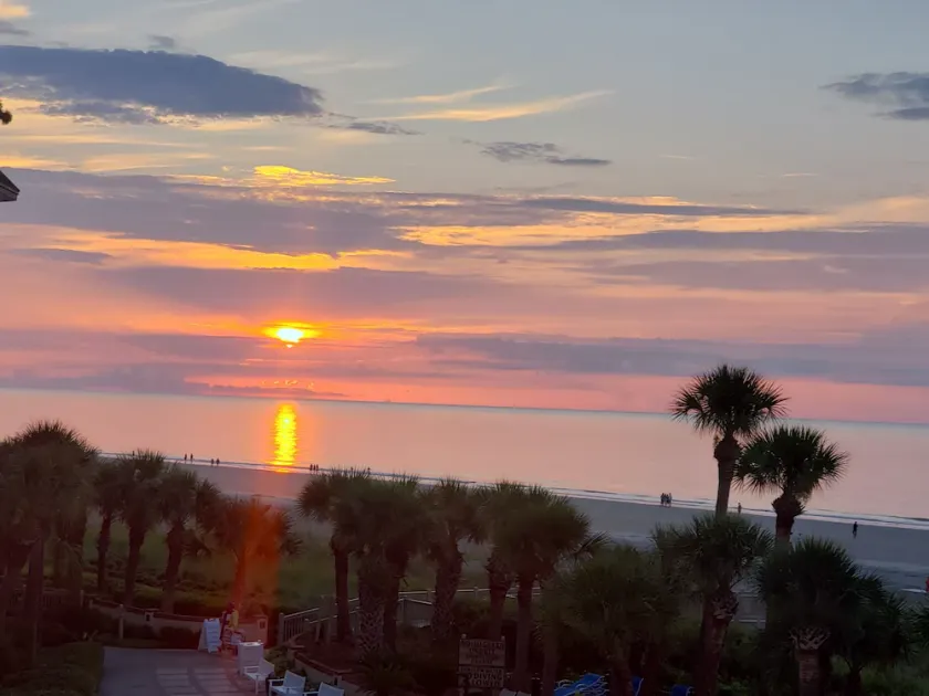  Sunrise on the ocean - Best beach & pool view-Villamare - Image 1