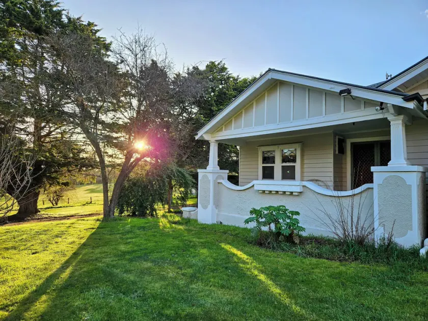 The Mia Mia Newstead - Pet Friendly Country Retreat close to town - Image 1