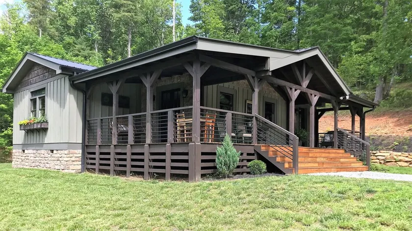 At DuPont Forest - Newer cabin designed for relaxation and comfort. - Image 1