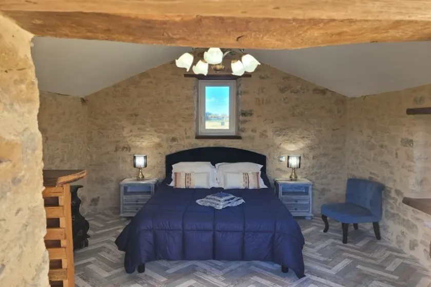 Atypical room - Image 1