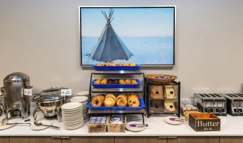 Aviator Suites Hotel Juneau Airport by Aspen Hotels - Image 1