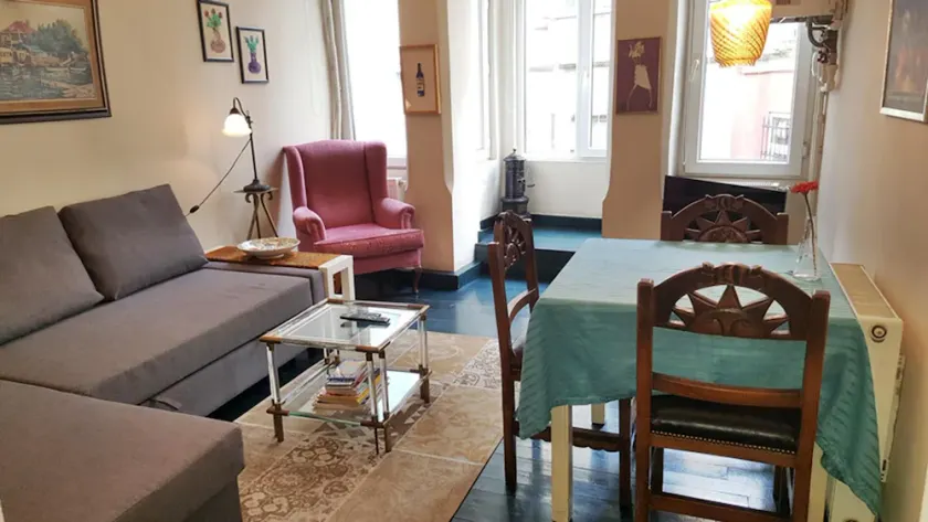 Apartment in the Heart of the City 4 - Image 1